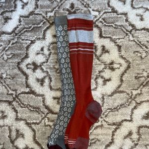 Duluth Trading NWOT Compression Socks